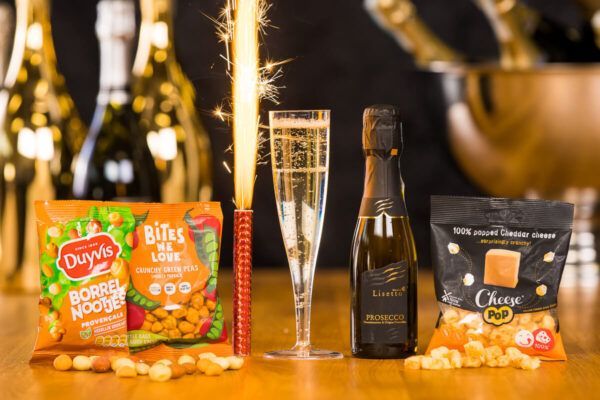 proostbox-cheers-alcohol-proostpakket-feestelijk-toosten-champagne-bubbles-online-event-zakelijk